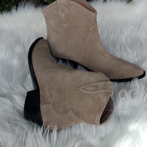 SPRING SALE NWT Chelsea & Violet leather 👢 boota - Picture 7 of 8